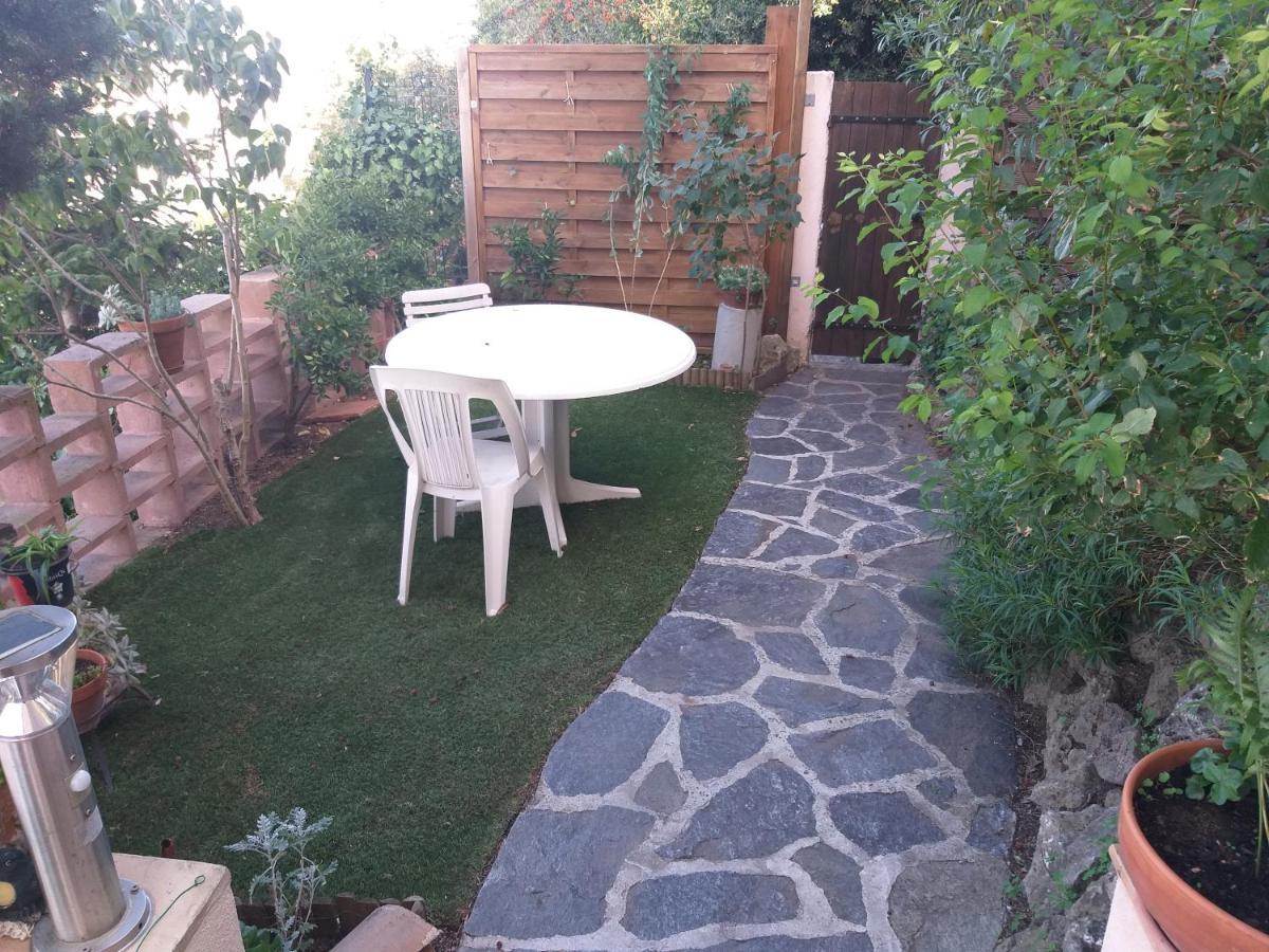 Appartement Ravissant Centre Saint-raphael Piscine