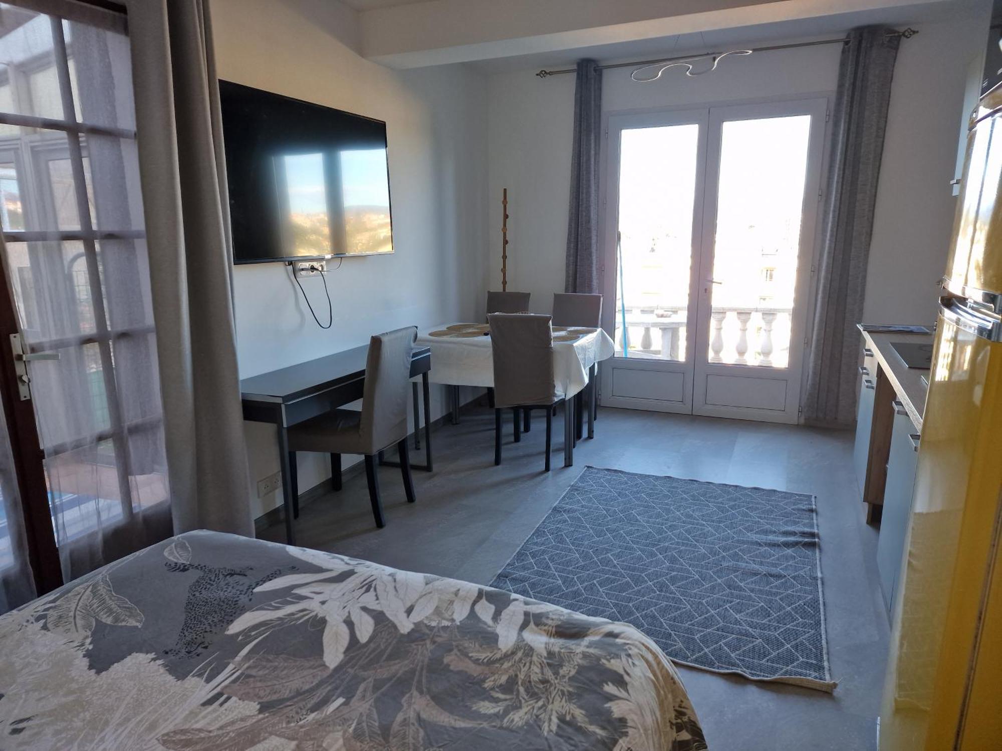 Ravissant Centre Saint-raphael Piscine Appartement